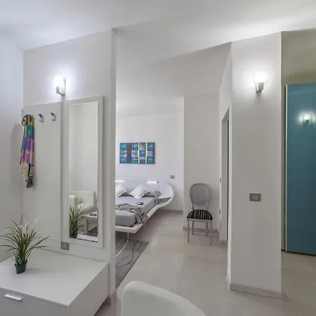 Belvilla By Oyo With Swimming Pool تافوليا